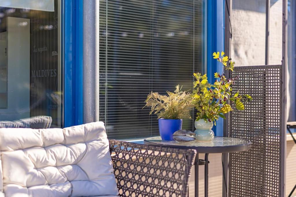 Ocarujuci Houseboat Na Dunaji Μπρατισλάβα Εξωτερικό φωτογραφία